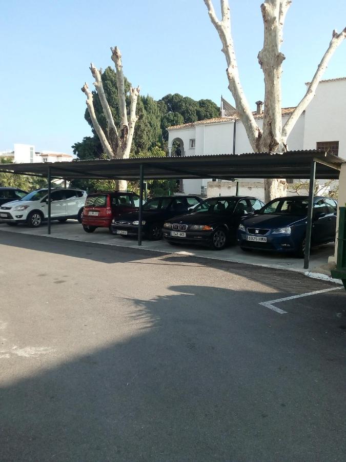 Apartamentos Caravane ตอร์เรโมลิโนส ภายนอก รูปภาพ