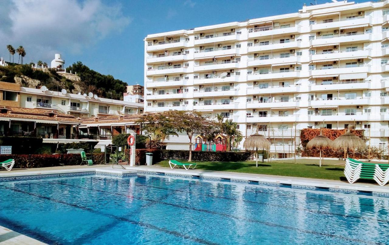 Apartamentos Caravane ตอร์เรโมลิโนส ภายนอก รูปภาพ